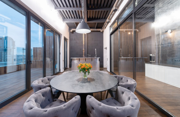 Beachfront Penthouse Perfection with Endless Gulf Vistas